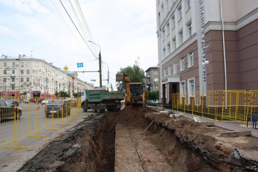 Работы по замене магистральной теплосети  на ул. Ленина (1).jpg