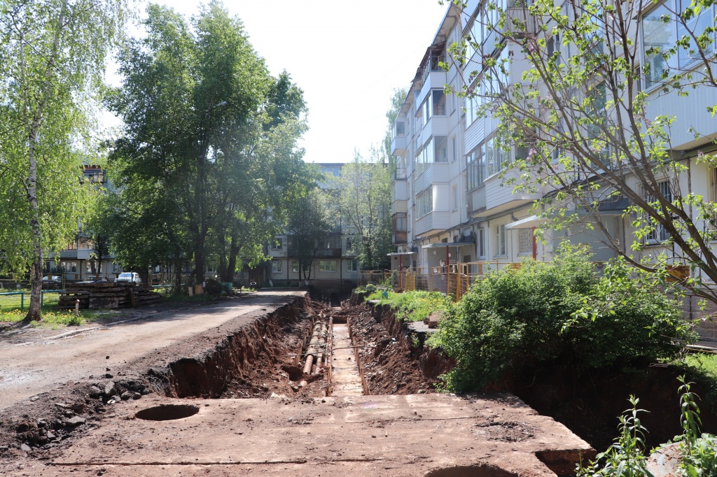 Реконструкция теплосетей_ул.Петрова.JPG