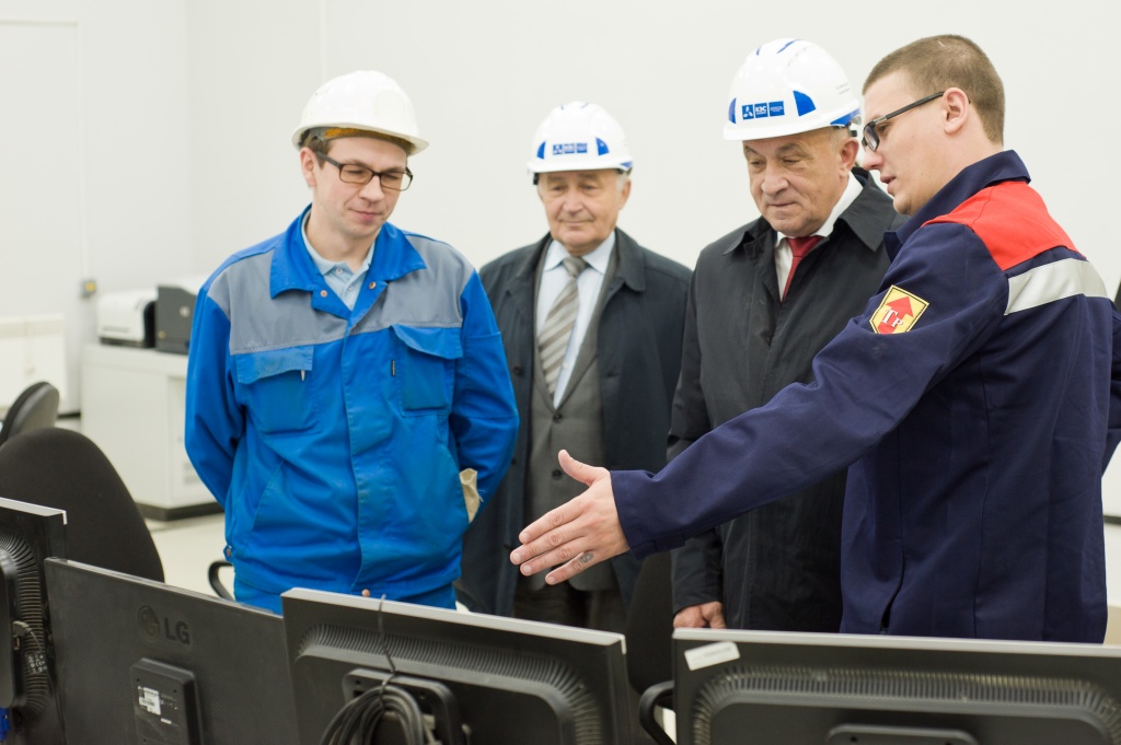 А.Соловьев на ТЭЦ-1.JPG
